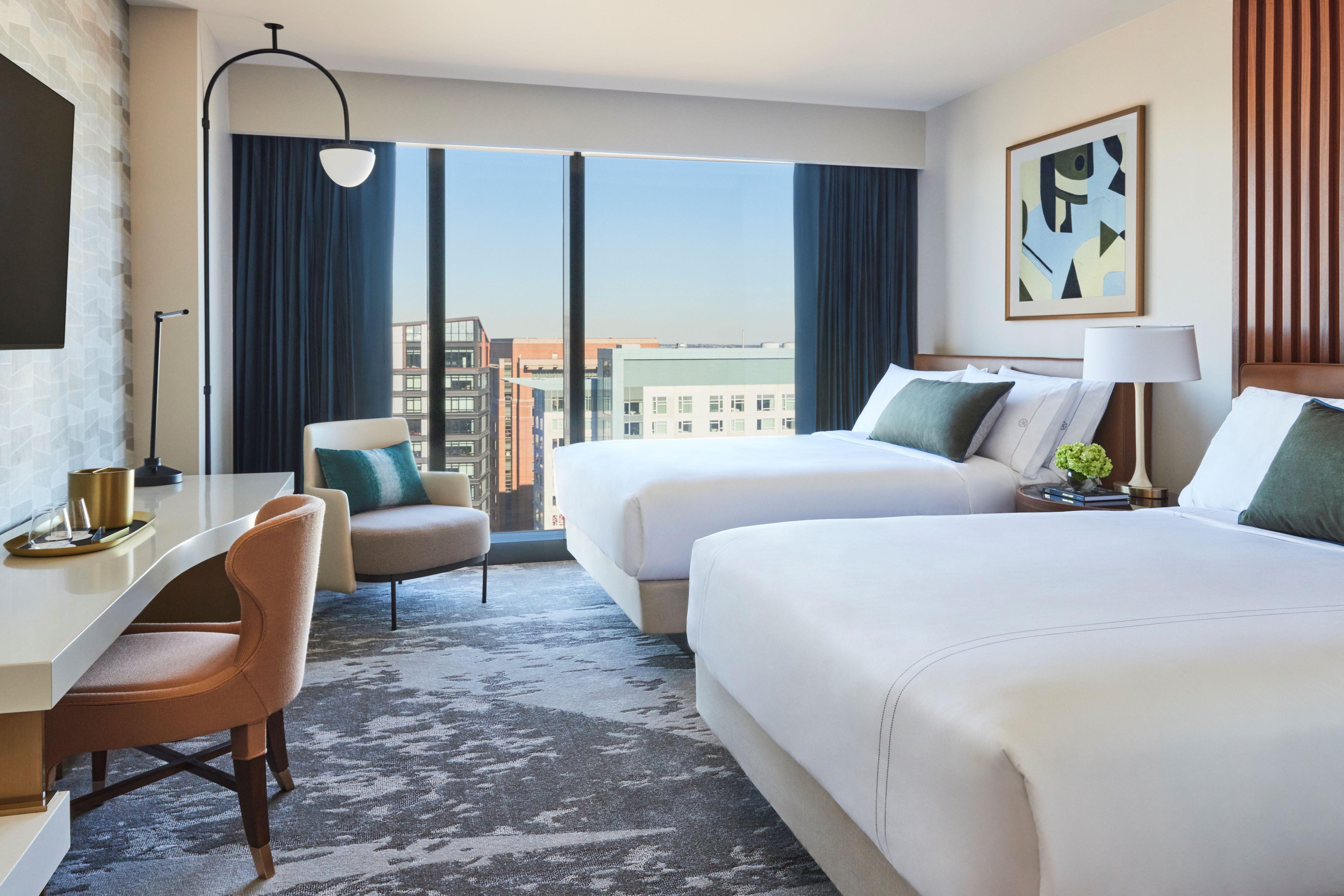 Deluxe Patron Tower Room - 2 Queen Beds
