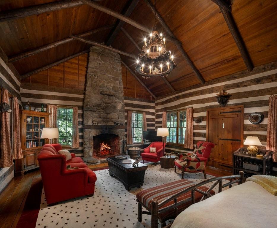 Log Cabin