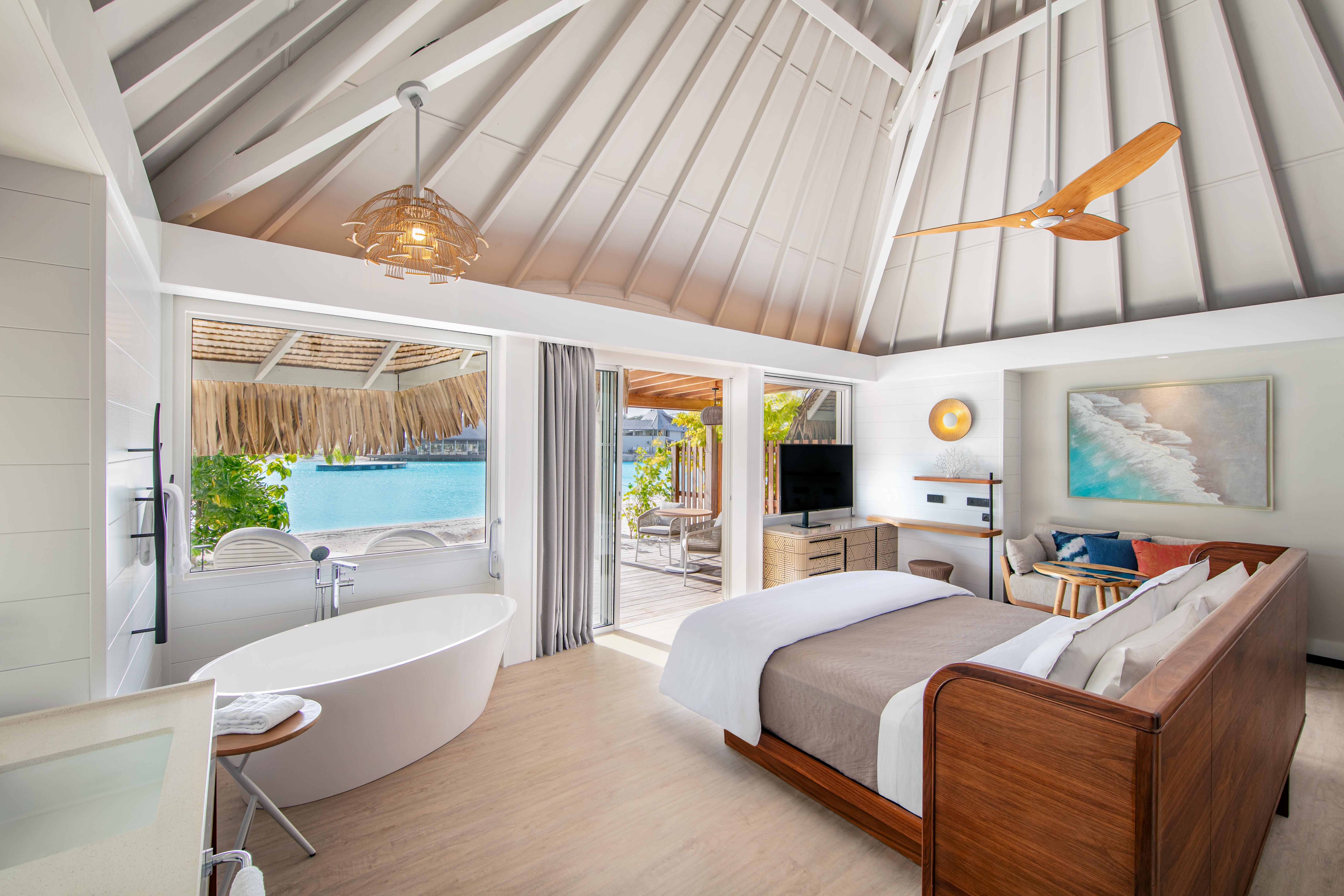 Beach Villa Lagoon View with Plunge Pool