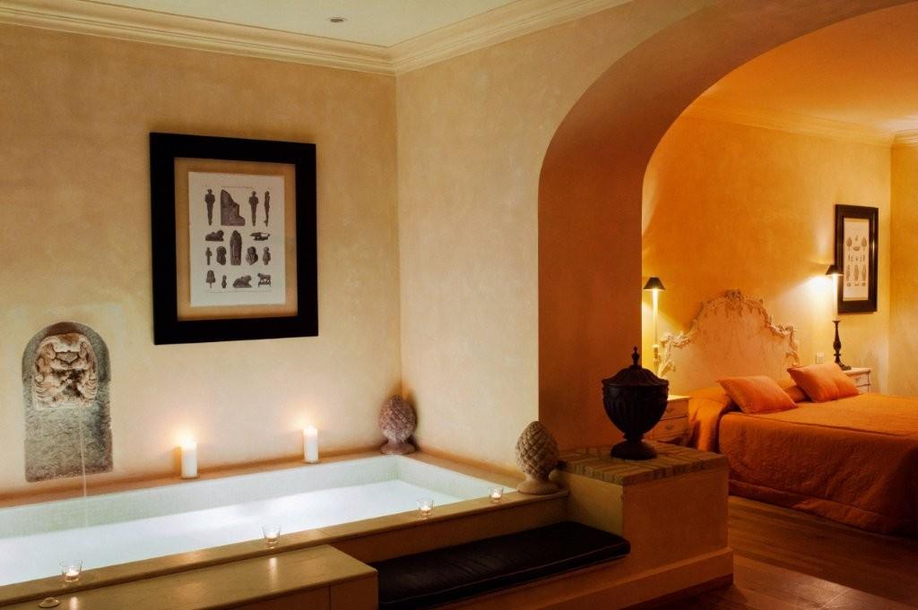 La Villa Superior Suite