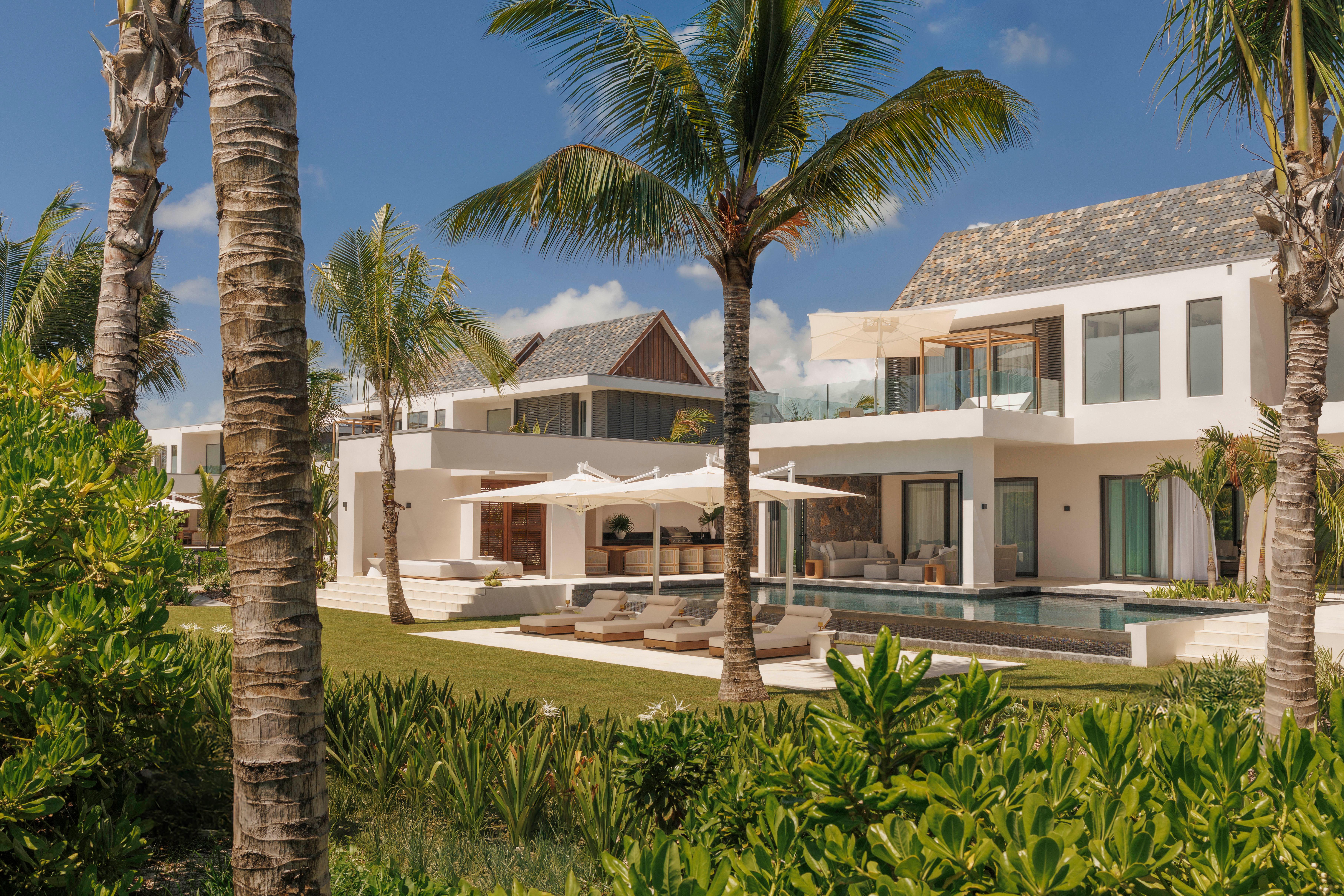 PRIVATE HOMES