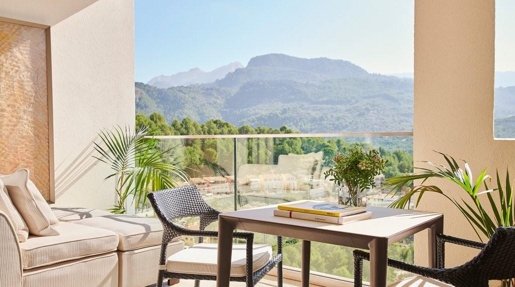 Premium Tramuntana Mountain View