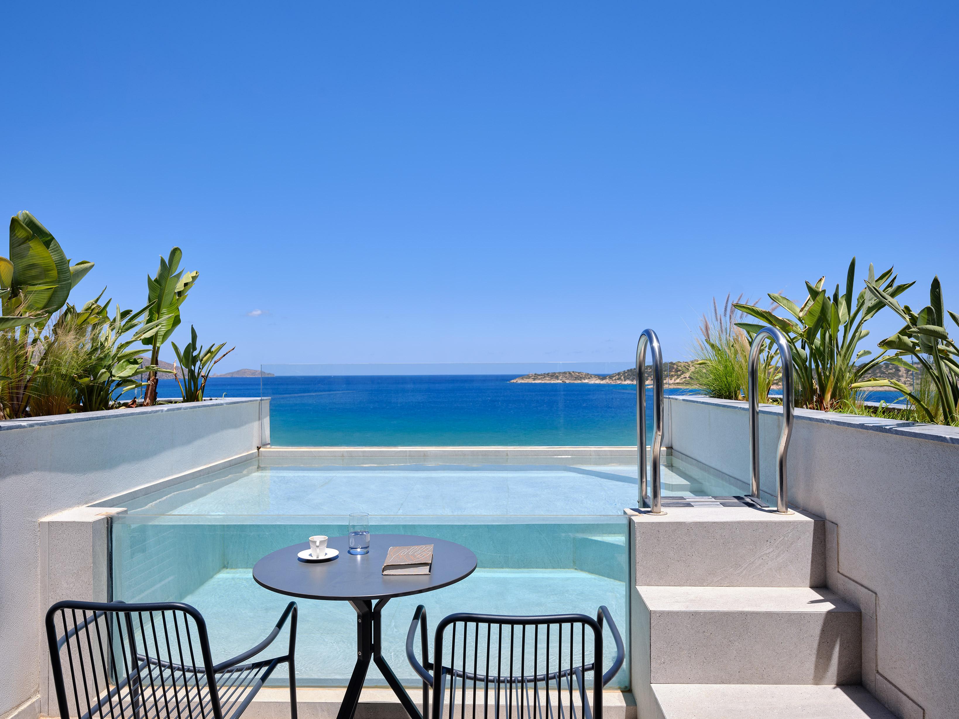 Junior Suite Sea View Private Plunge Pool