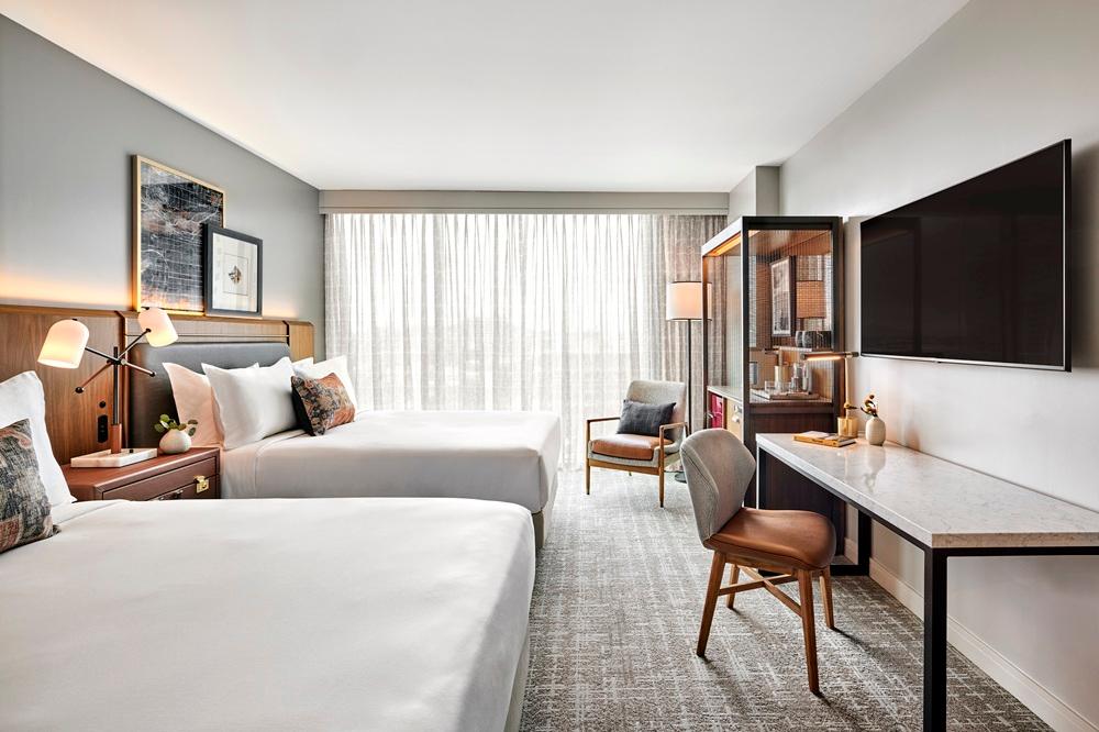 Deluxe Room (2 Queen Beds)