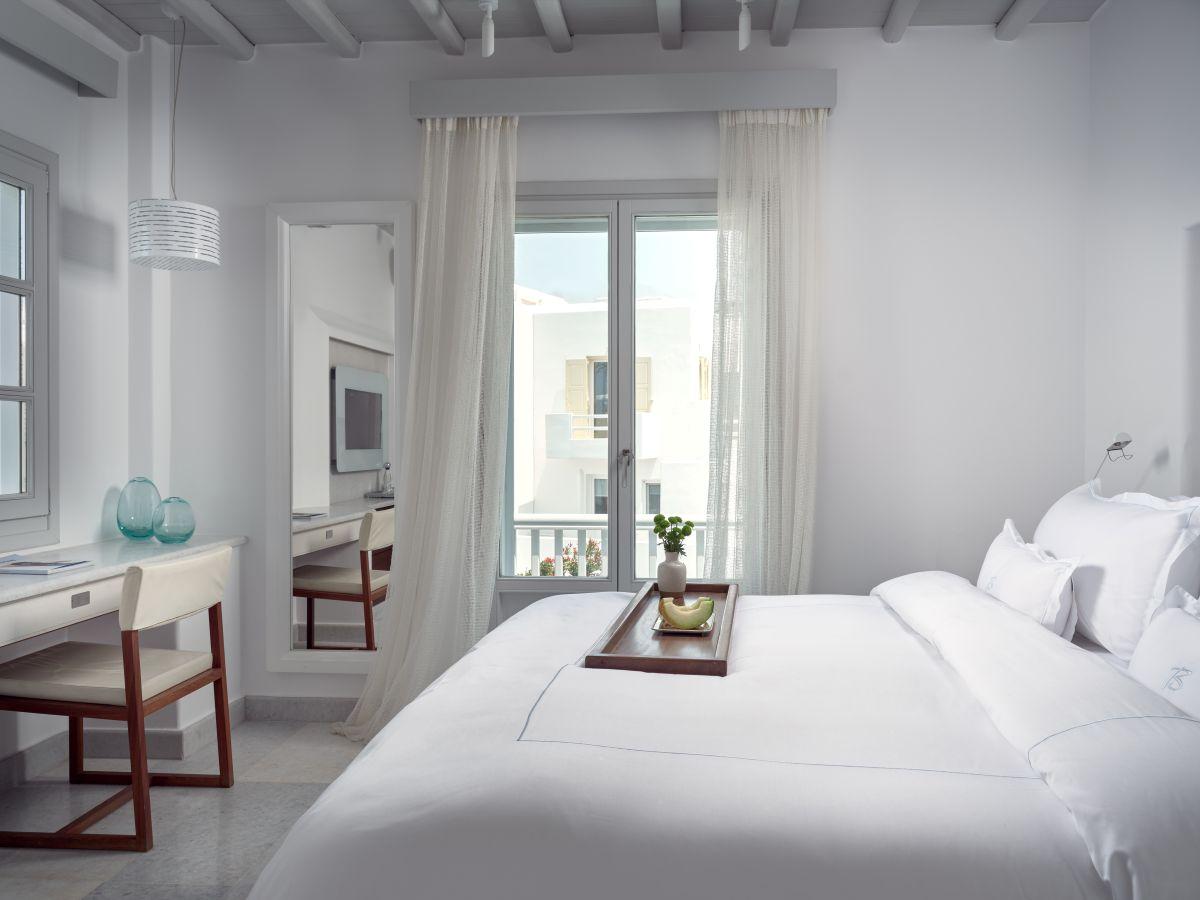 Honeymoon Suite Sea or Pool View