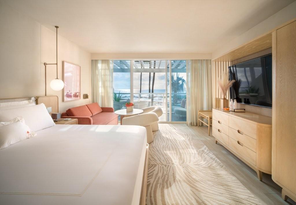 Ocean View King + Balcony