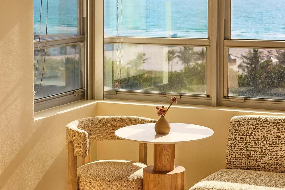 Oceanfront King