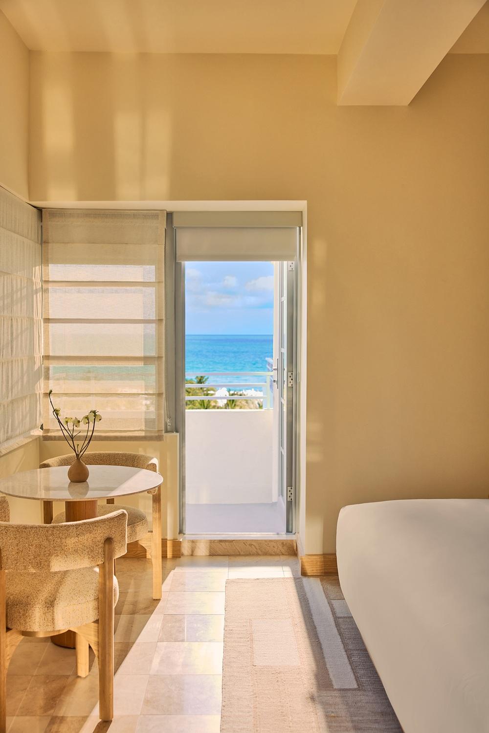 Partial Oceanview Balcony King