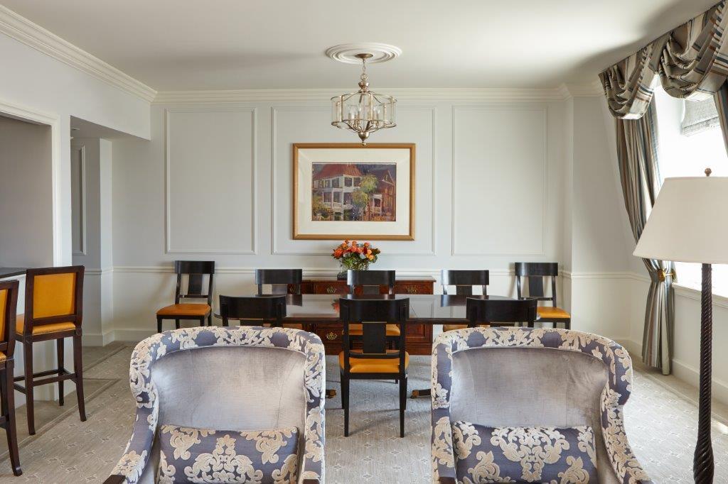 Luxury Premier Suite