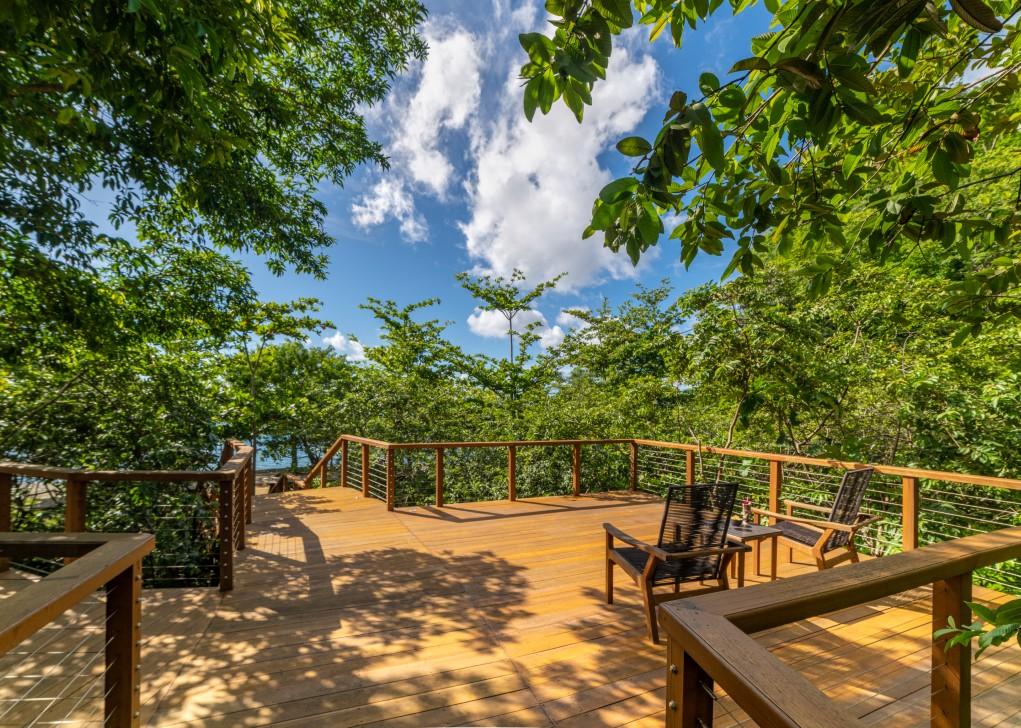 Secret Bay, Dominica — Secret Bay