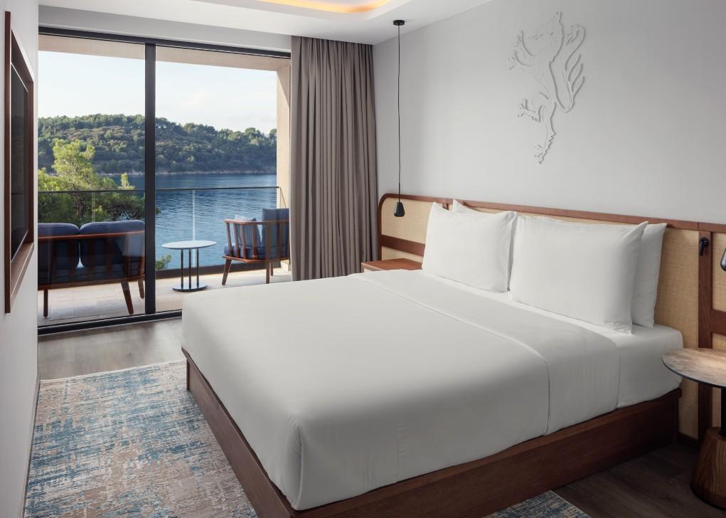 The Isolano Suite