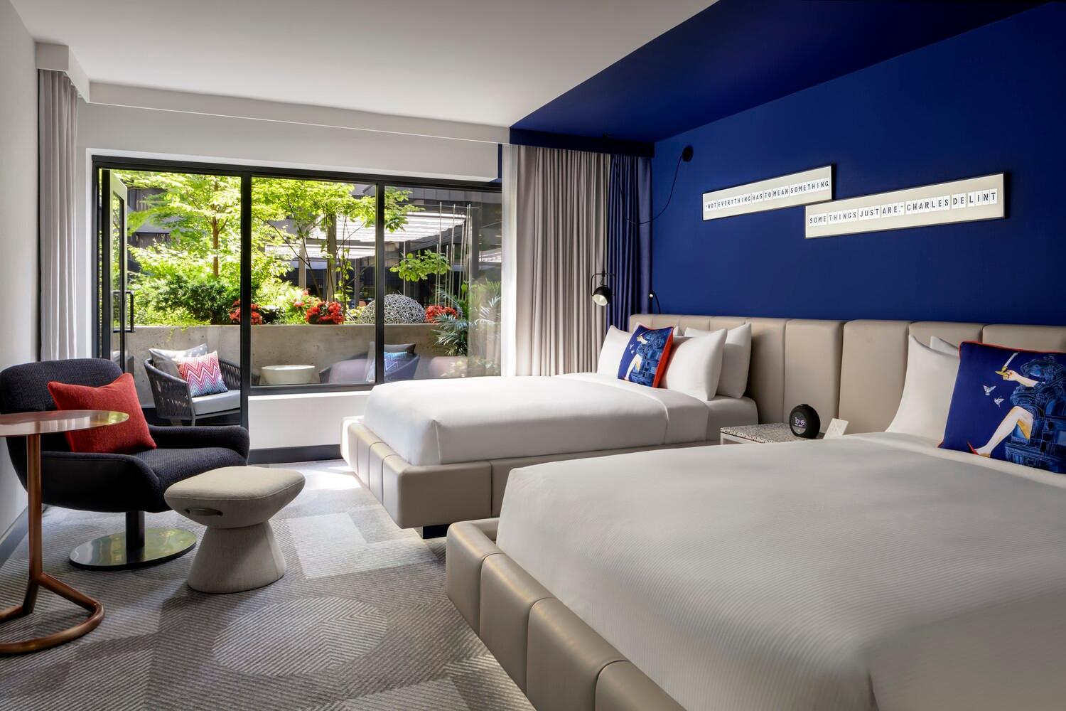 Premier (Terrace) King/Queens