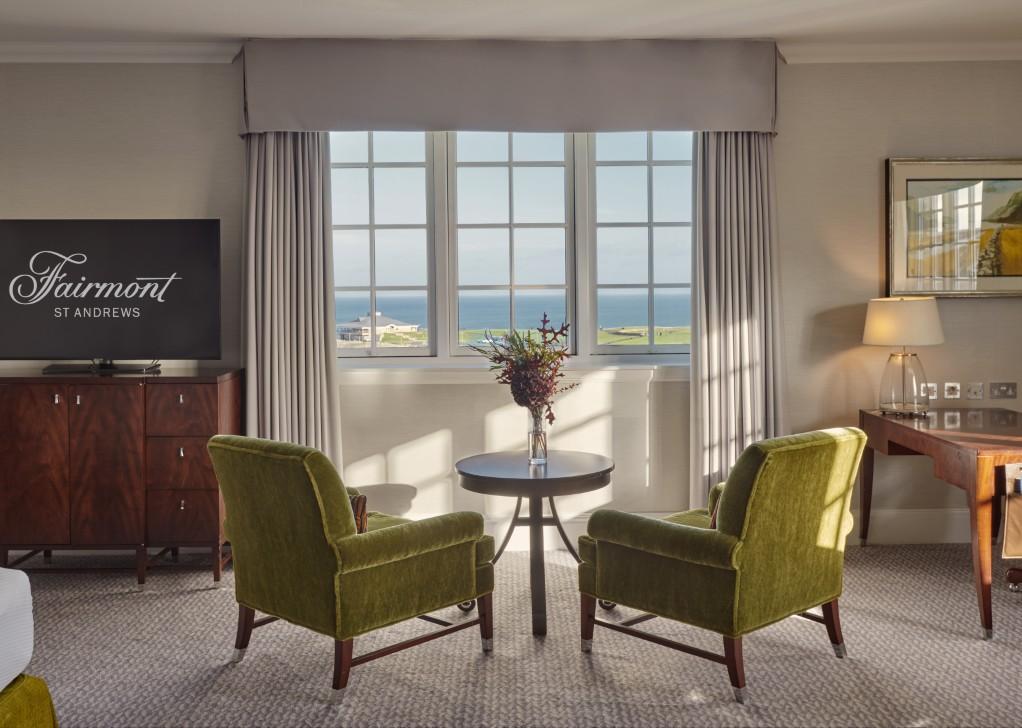 Deluxe Sea View King Guestrooms
