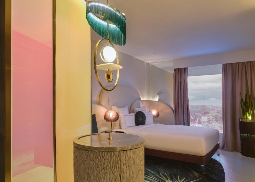 Superior Room, 1 King Bed