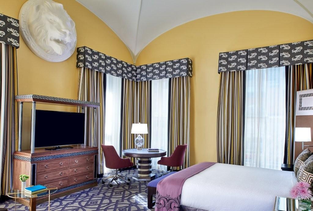1 King Robert Mills Suite