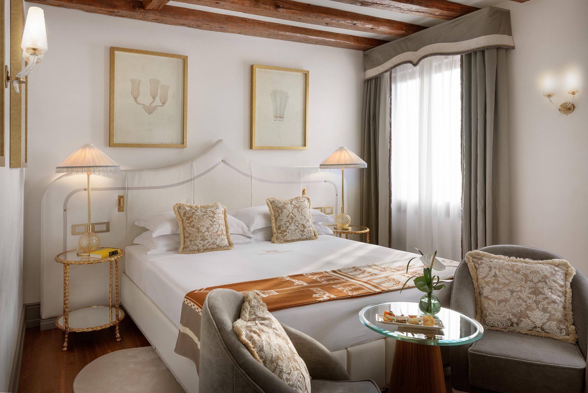 Prestige Room