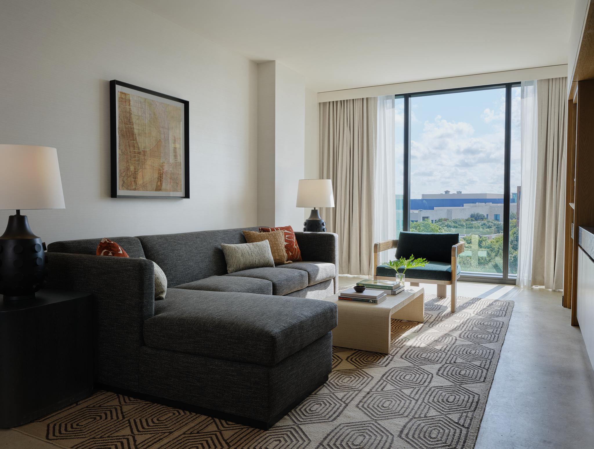 Hemisfair Suites