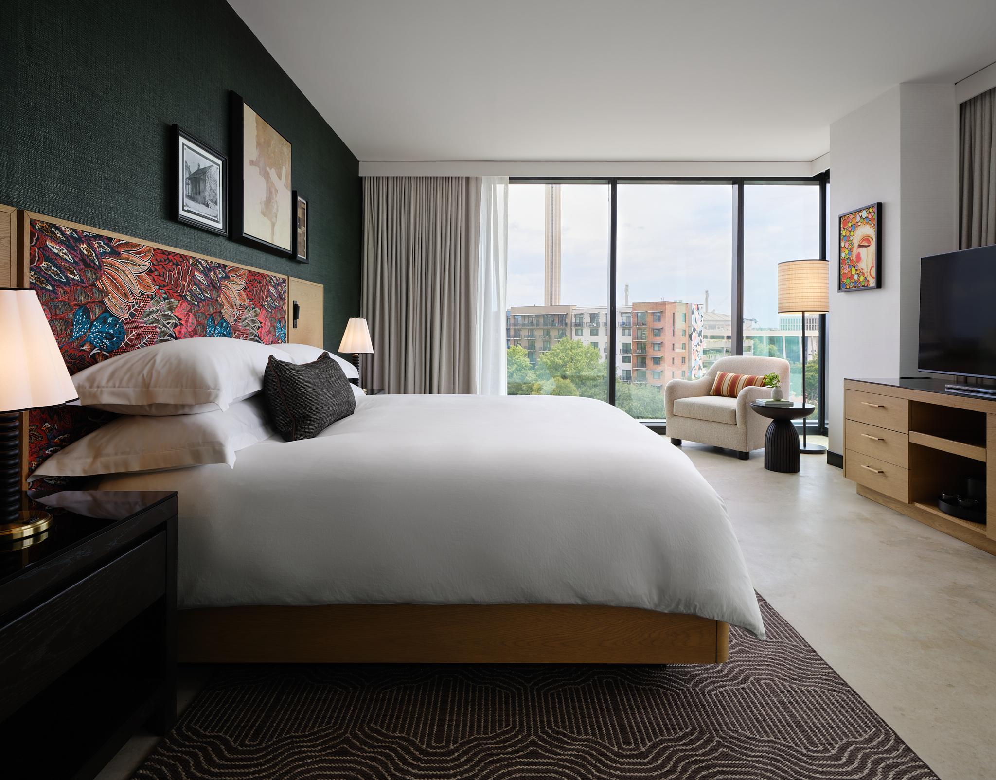 1 King Premium Accommodations