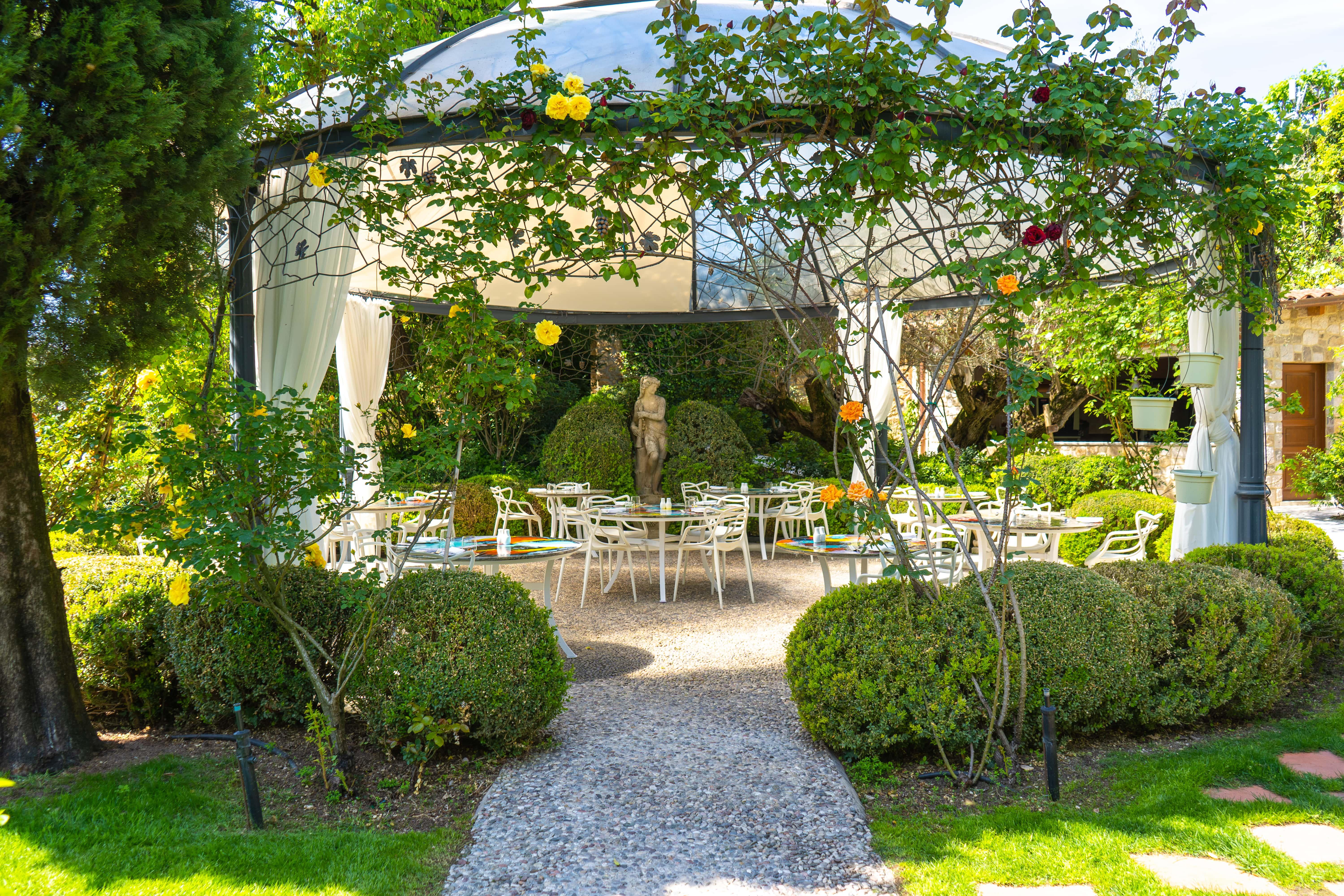 Byblos Art Hotel Villa Amistà, Italy — Byblos Art Hotel Villa Amistà