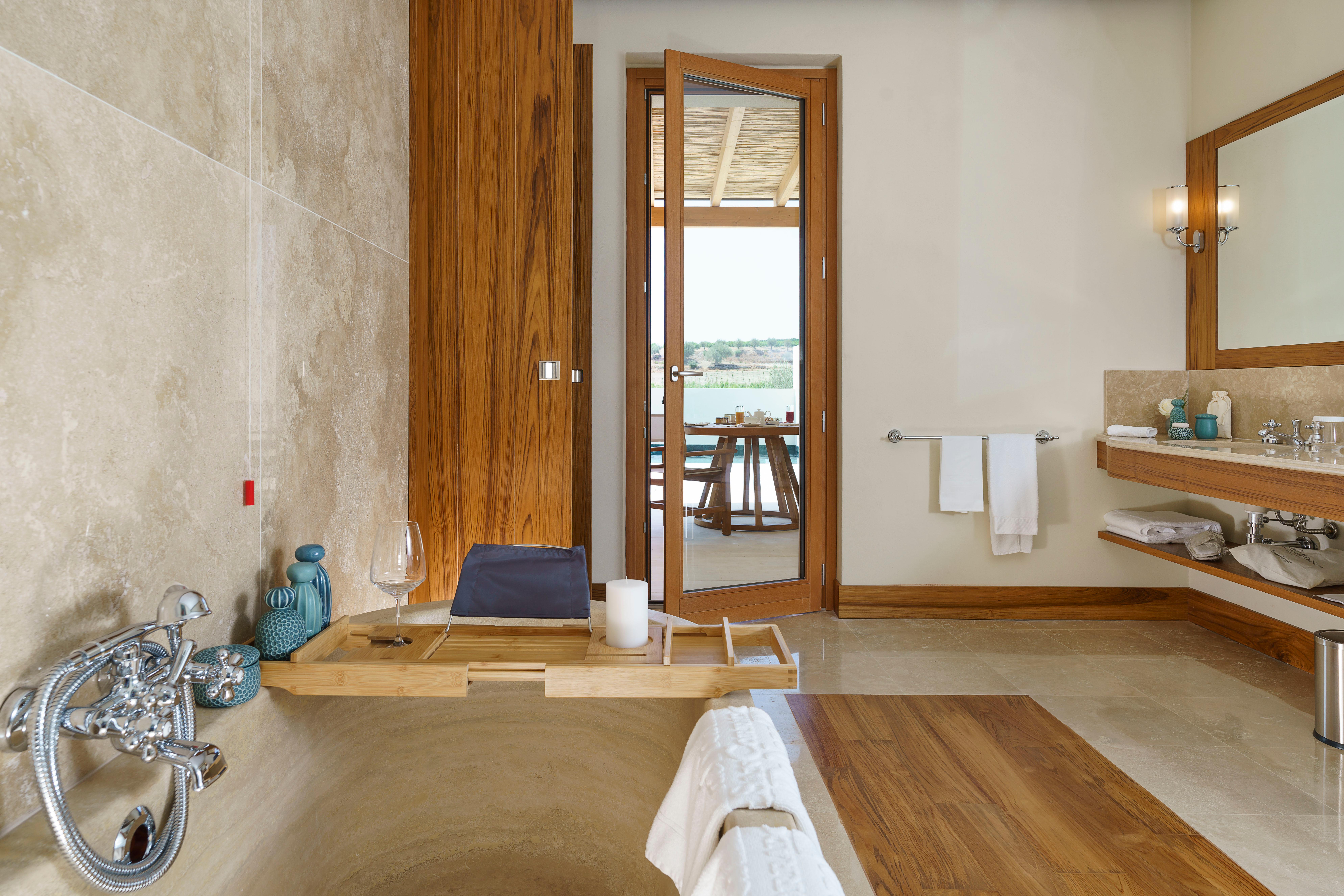 Premium Pool Villa – not interconnecting