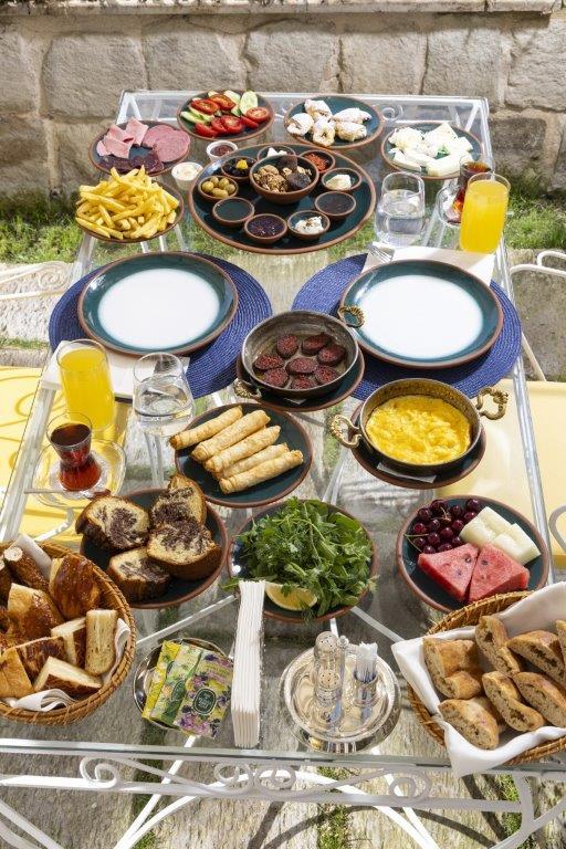 Tafoni Houses Cave Hotel, Turkey — Tafoni Houses Cave Hotel