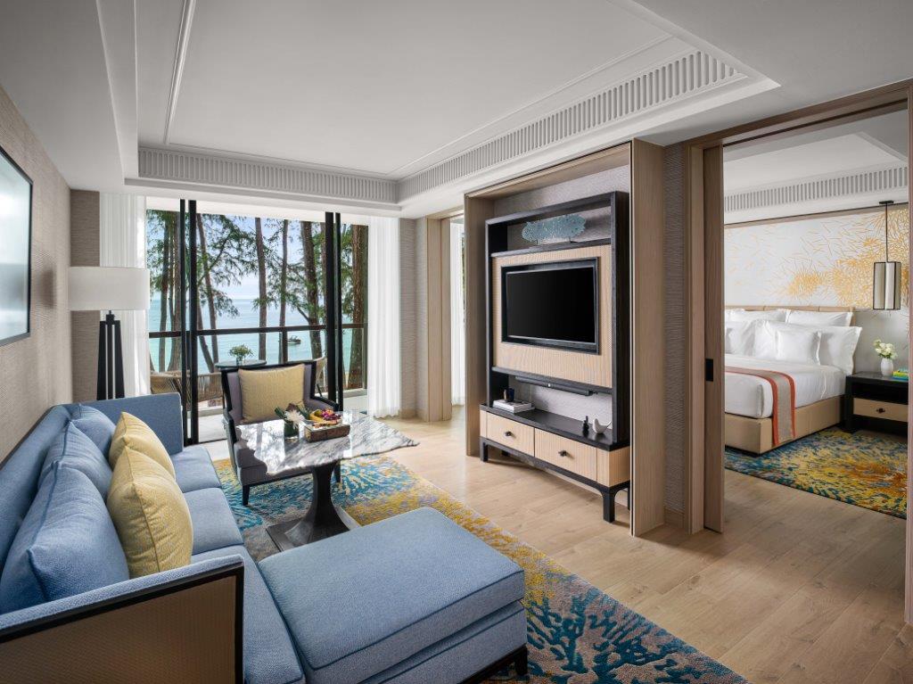Beachside Suite Ocean View Club Lounge Access
