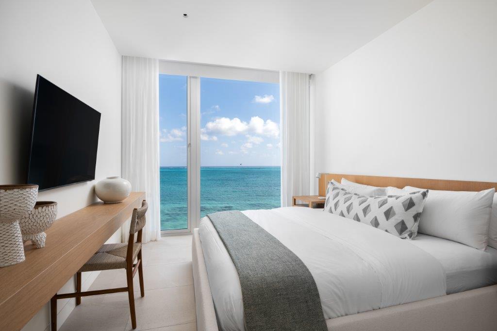 Beach Enclave North Shore Beach Houses and Villas - Four-Bedroom Ocean Front Beach House – Sleeps 8+