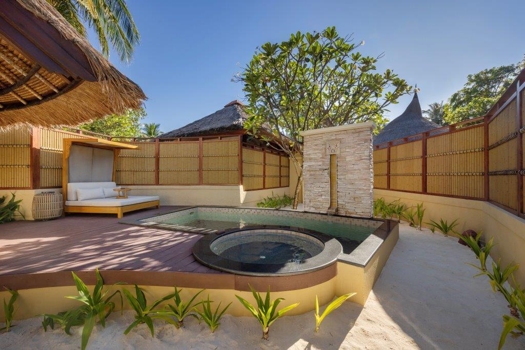 Grand Beachfront pool villa (1,420 sqft)