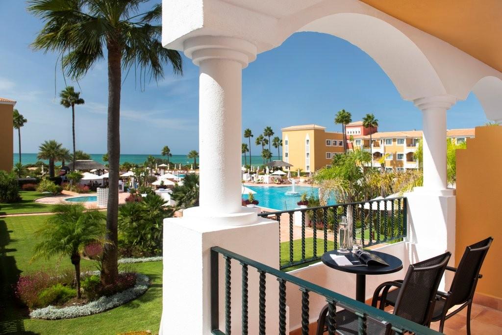 Premium Room Frontal Ocean View