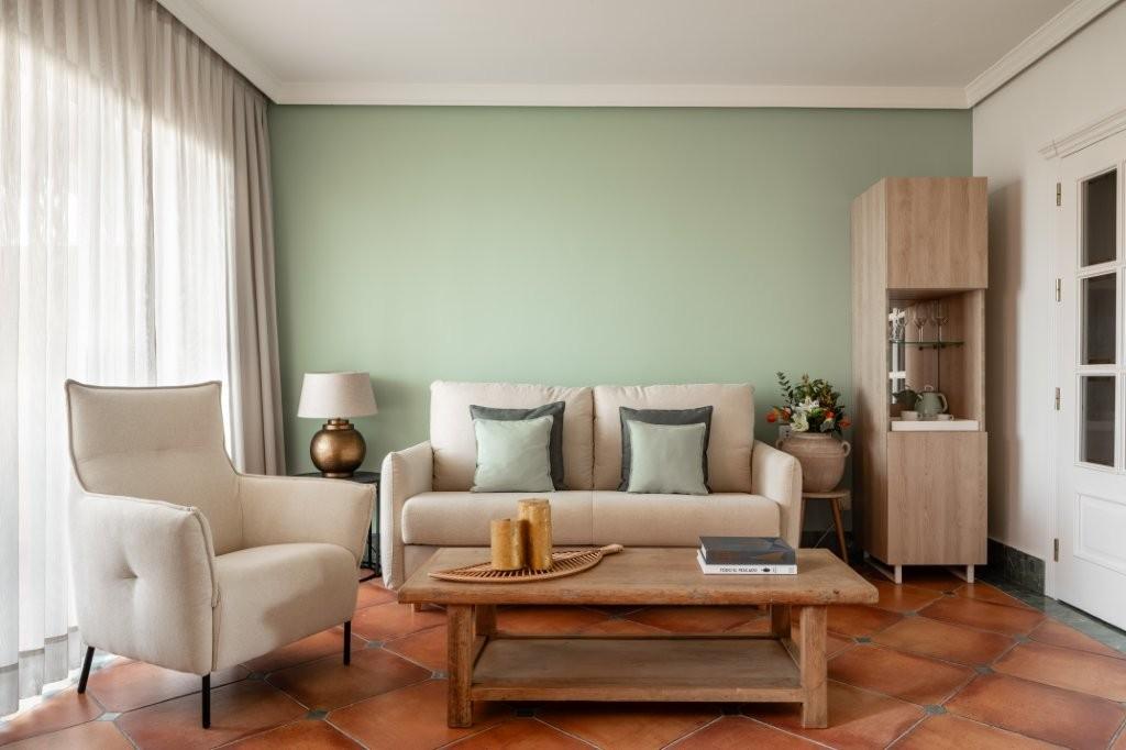 RedLevel One-Bedroom Suite
