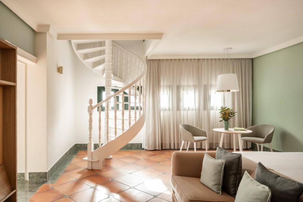 RedLevel Family Suite, 2 Bedrooms