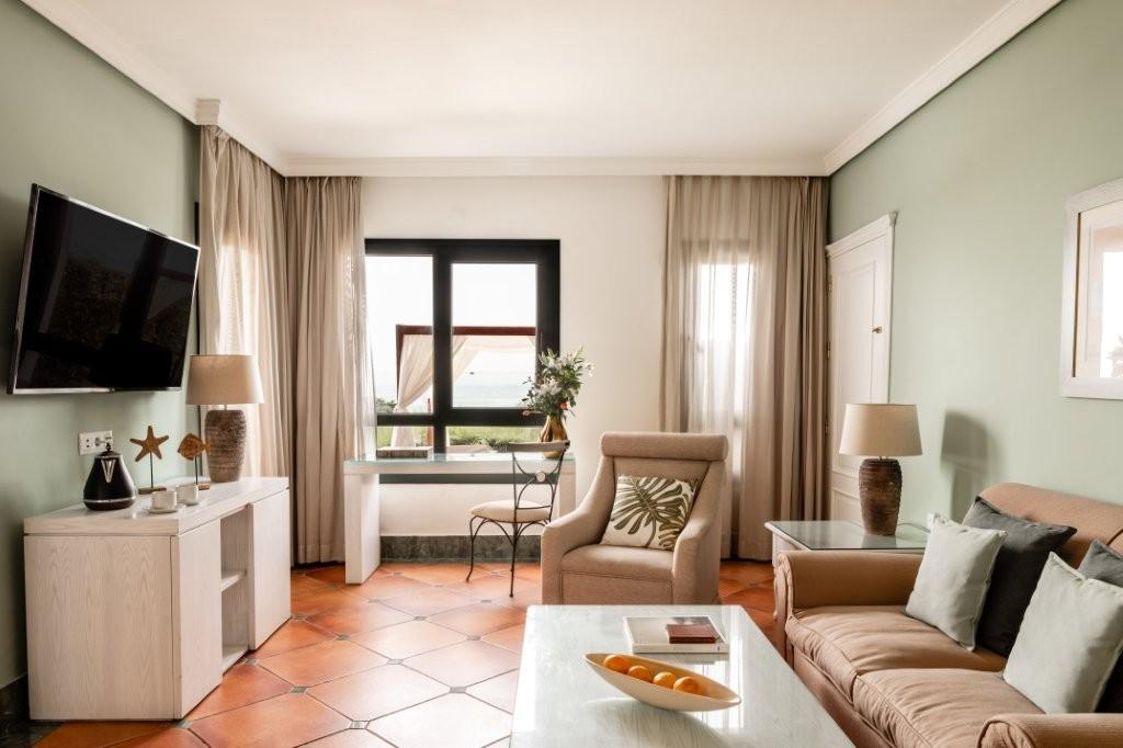 Grand Suite RedLevel