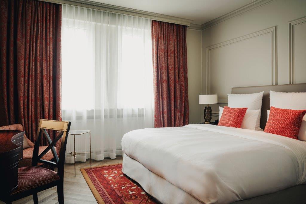 Luxury King Room