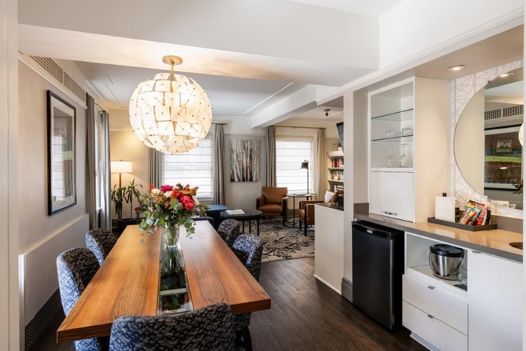 Penthouse Suite