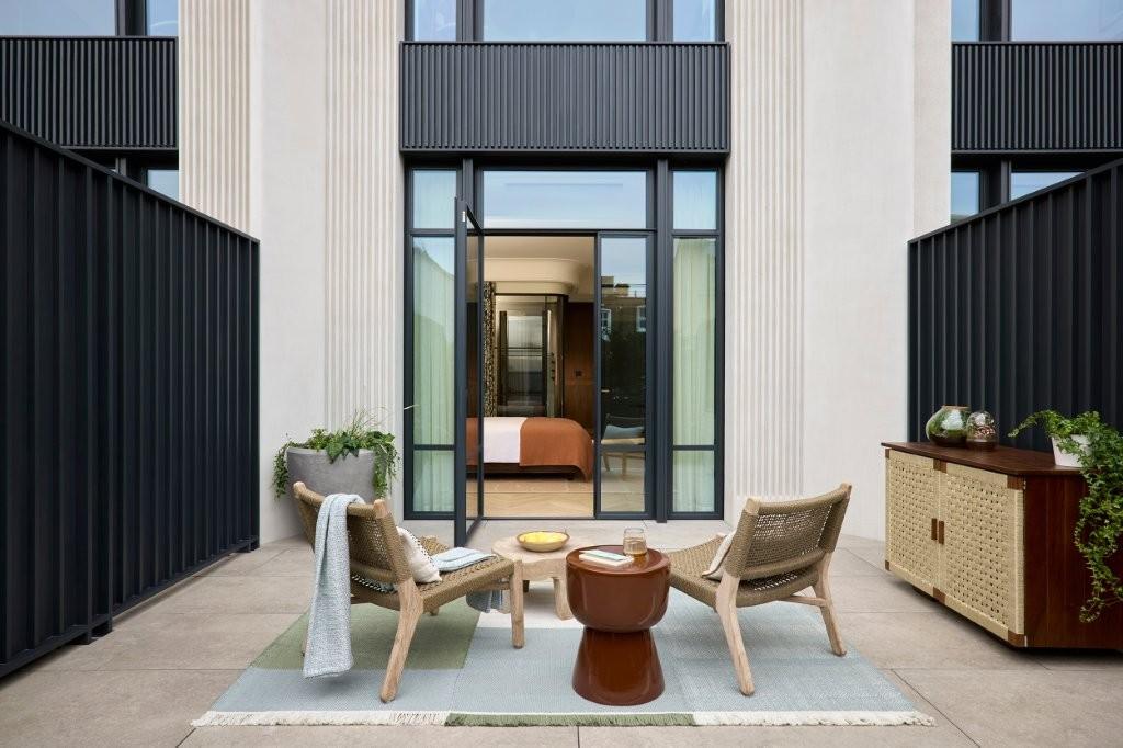 Premier Terrace Room