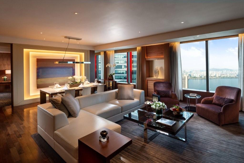 Conrad Suite