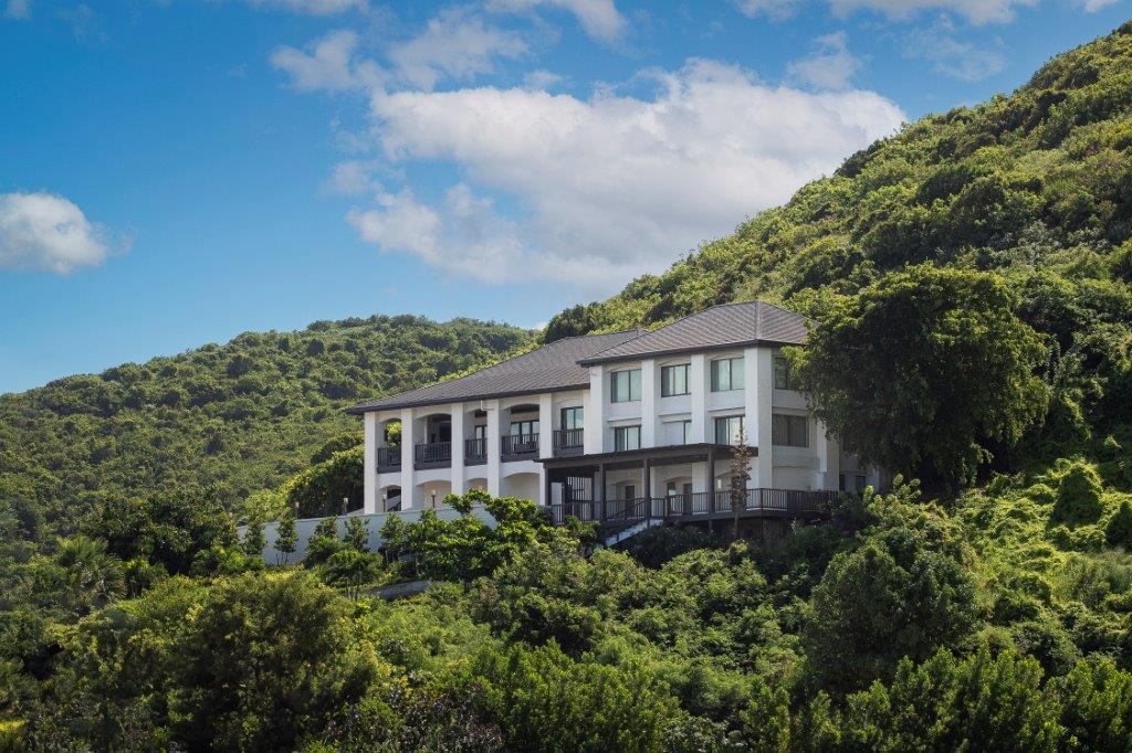 Hawk's Nest Villa