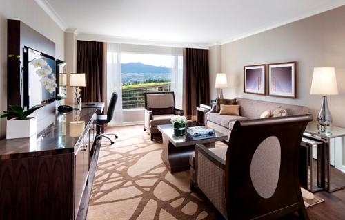 Fairmont Gold One & Two Bedroom Suite