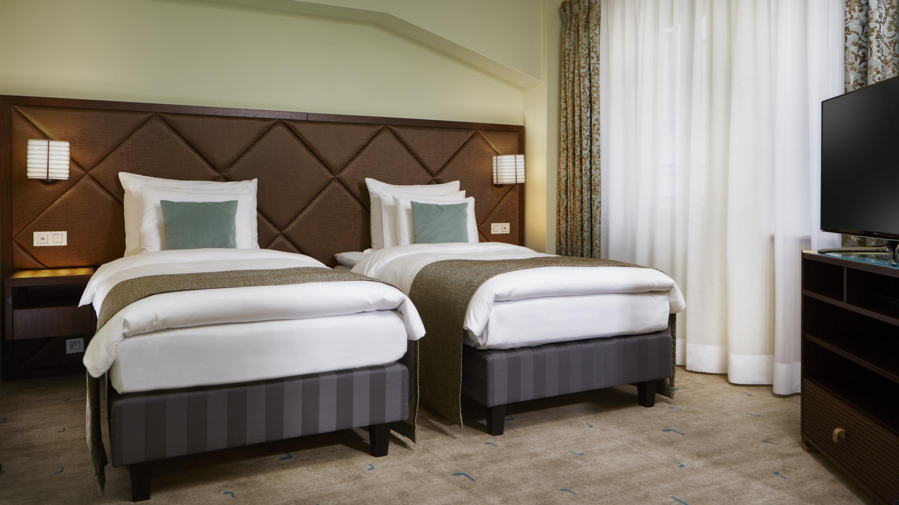 Beethoven Luxury Two Bedroom Suite
