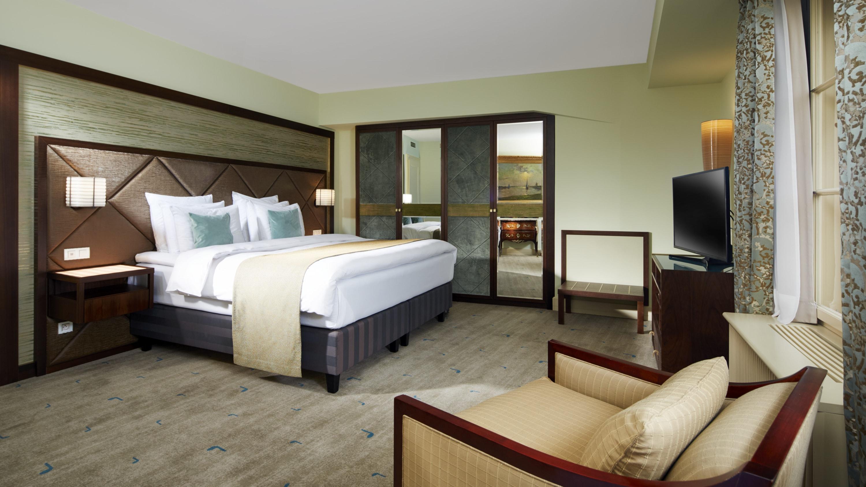 Dvorak Luxury Suite