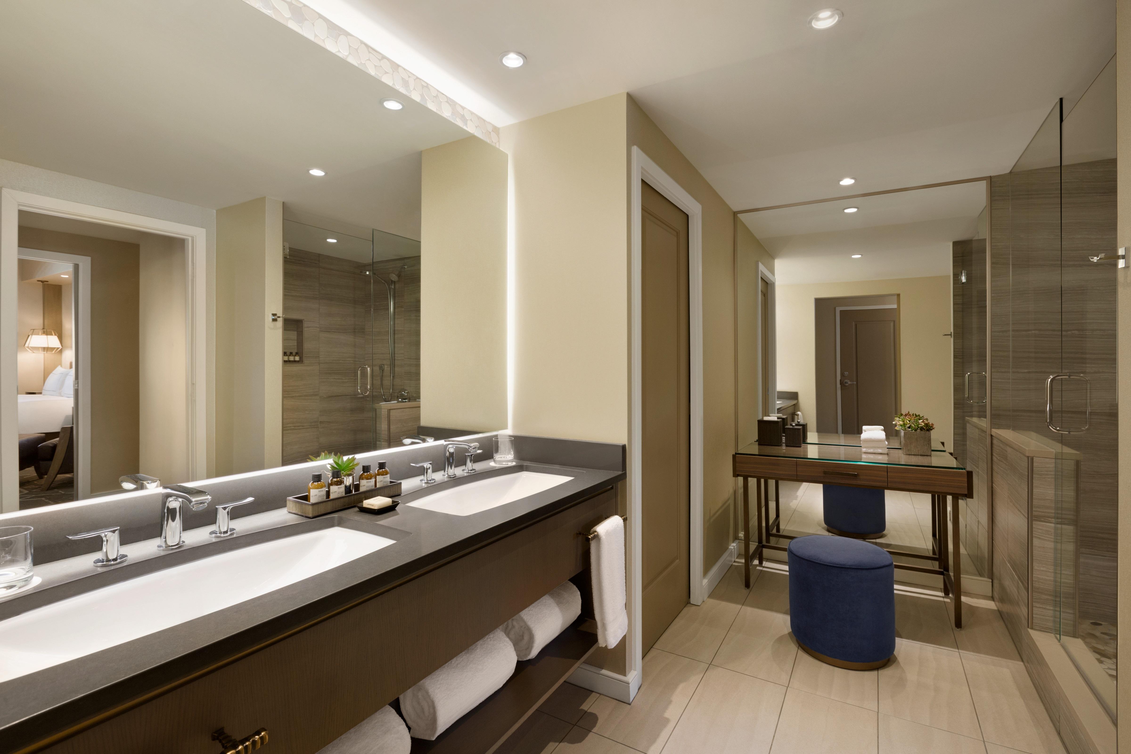 Sunset Signature Room