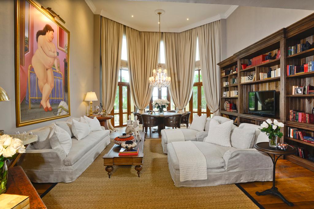 Presidential Suite Fernando Botero