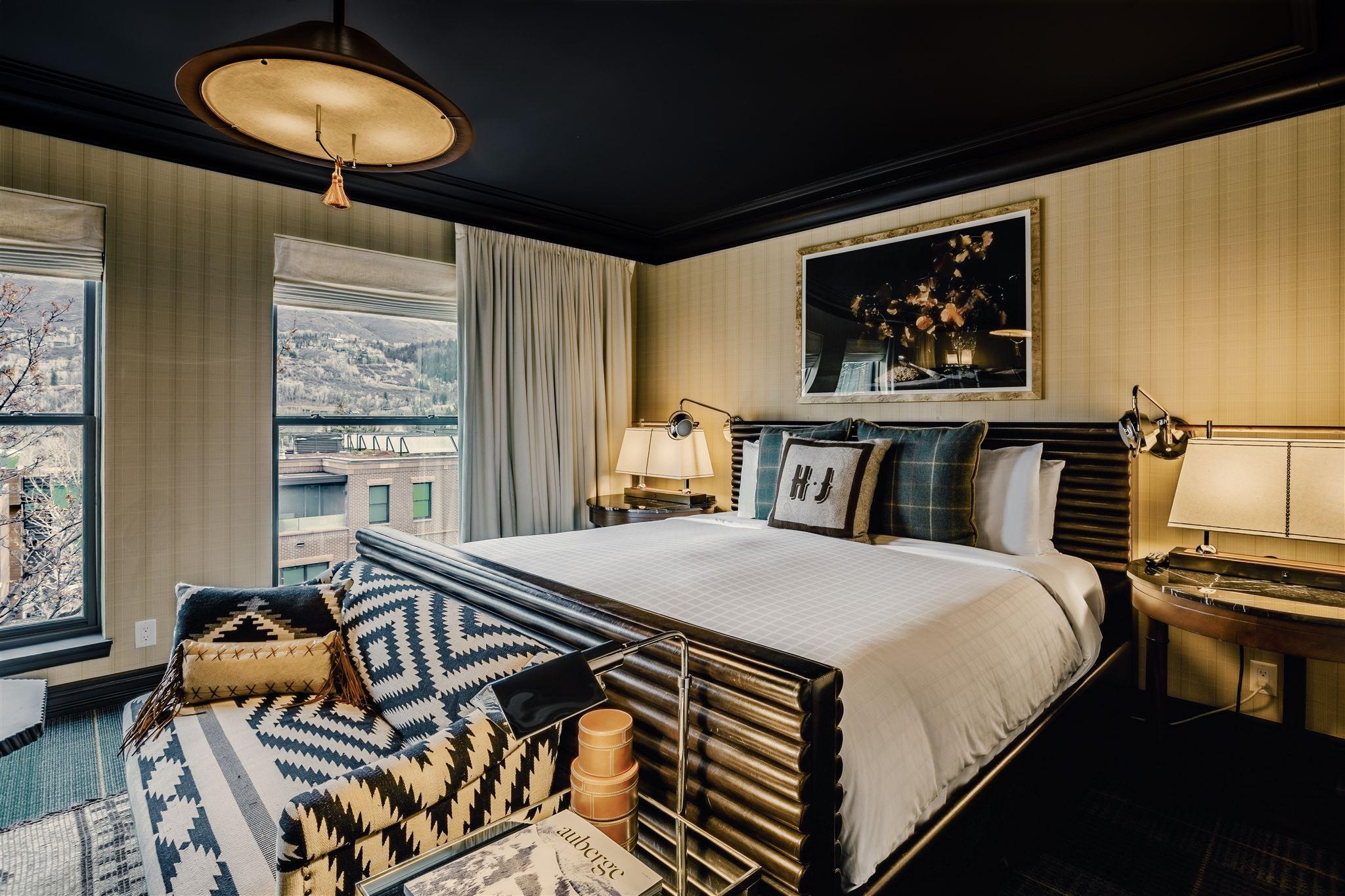 Deluxe Rooms