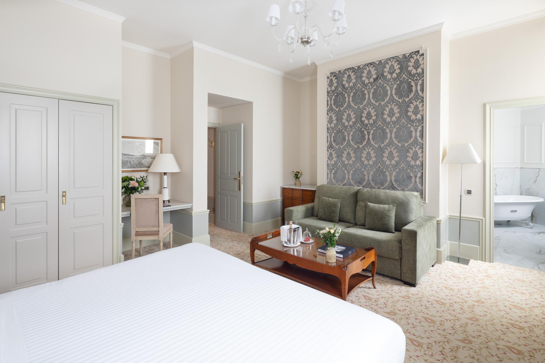 The Junior Suite