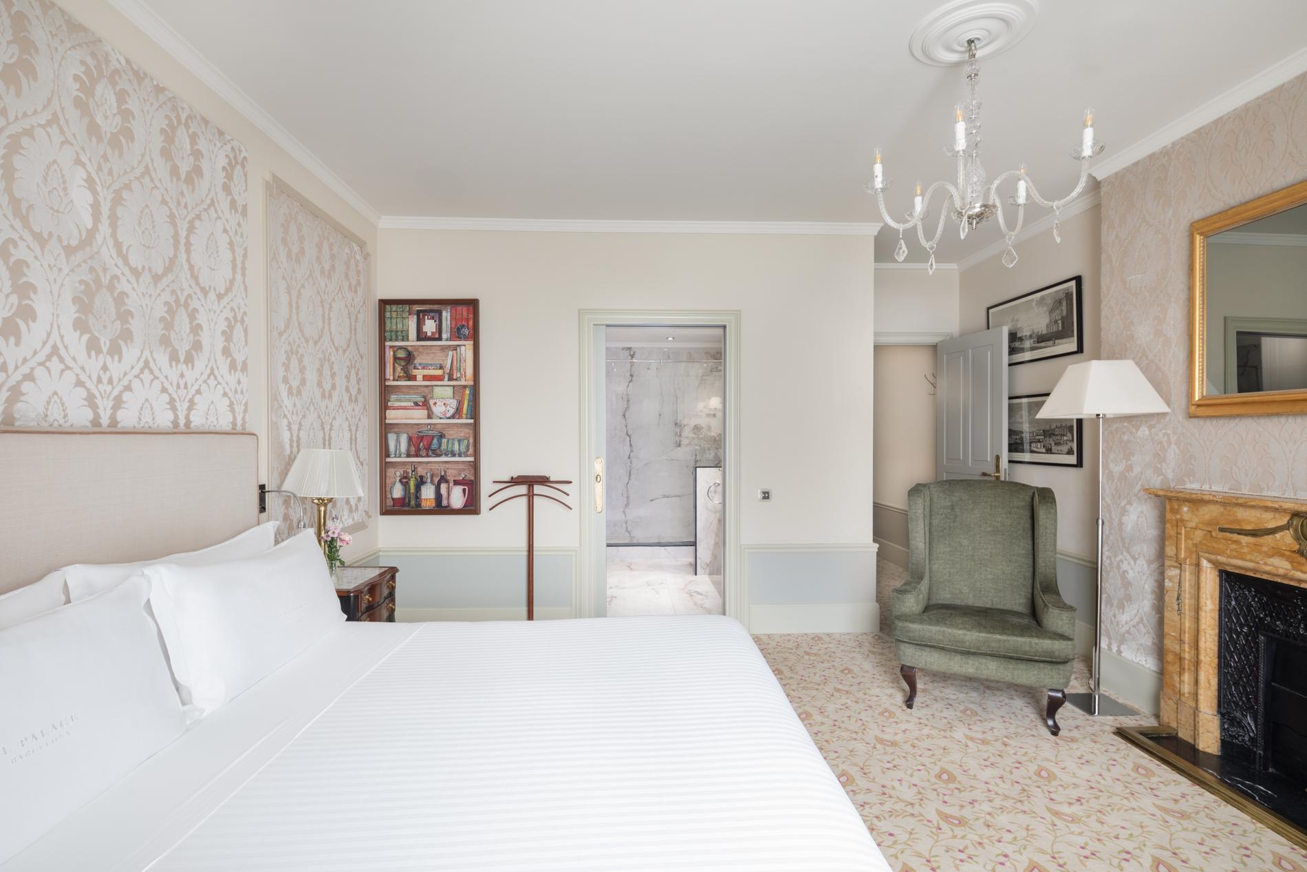 The Superior Room