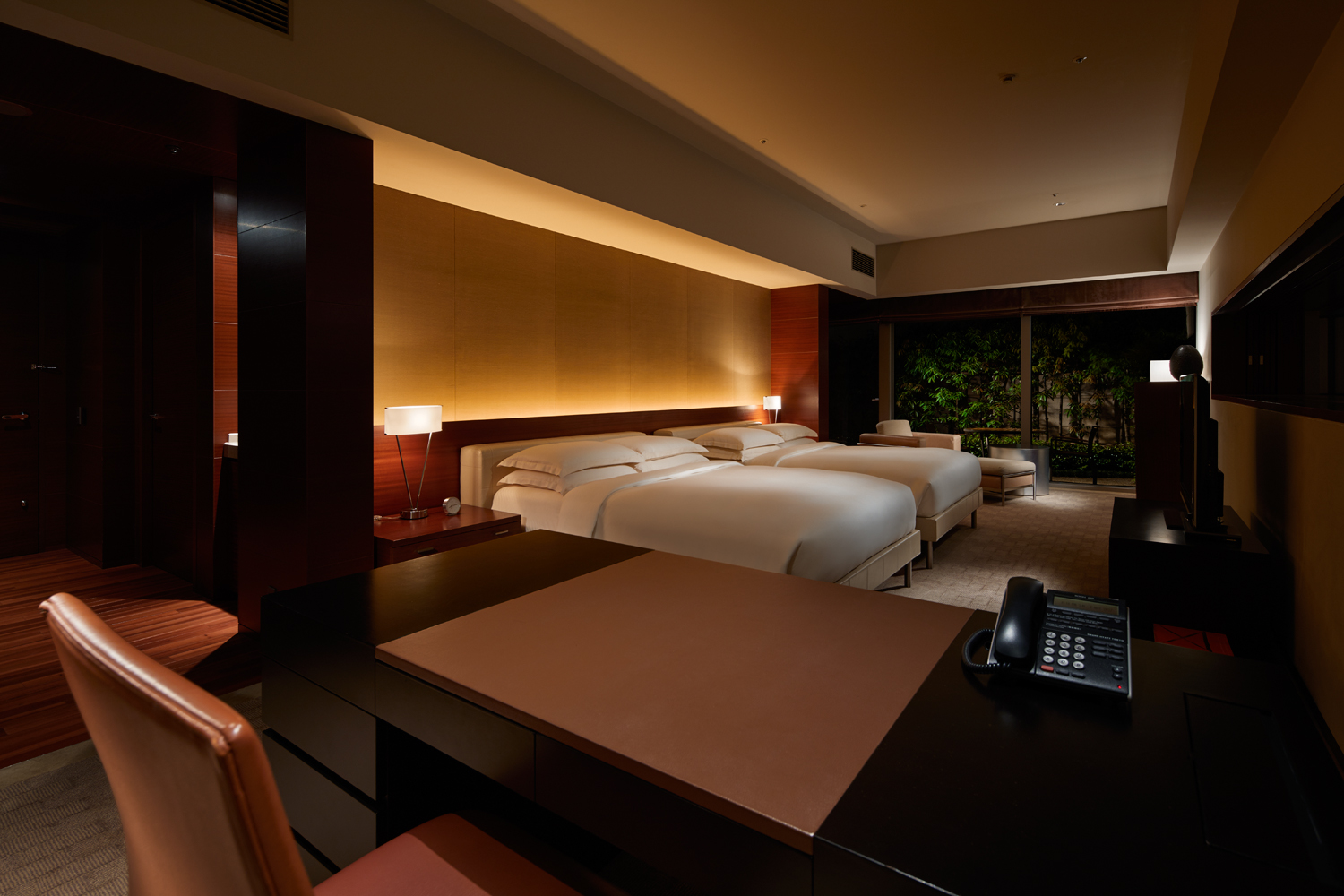 2 Twin Beds, Club Access, Premium