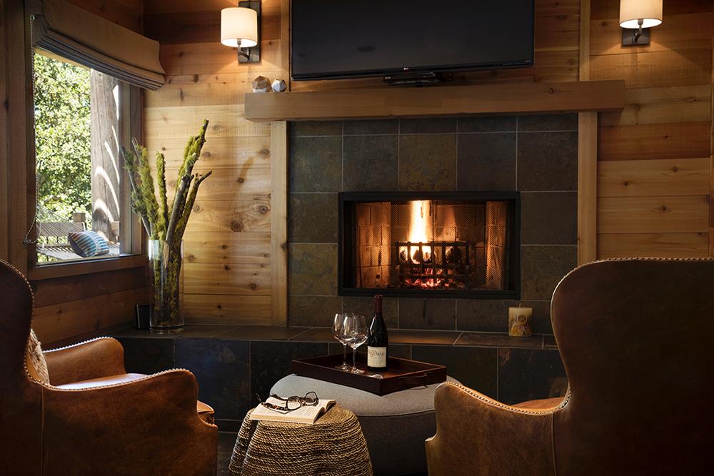 1 KING BED WITH FIREPLACE