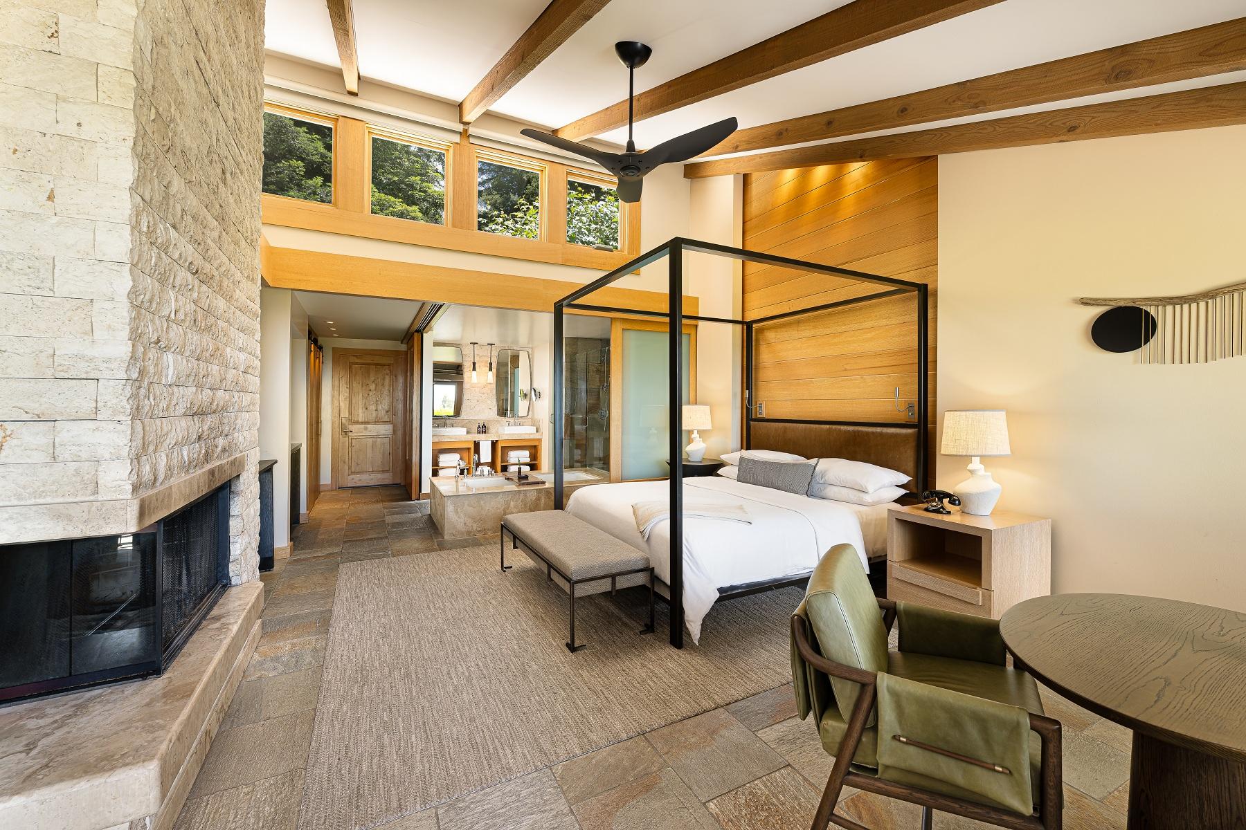 PACIFIC HOUSE SUITE