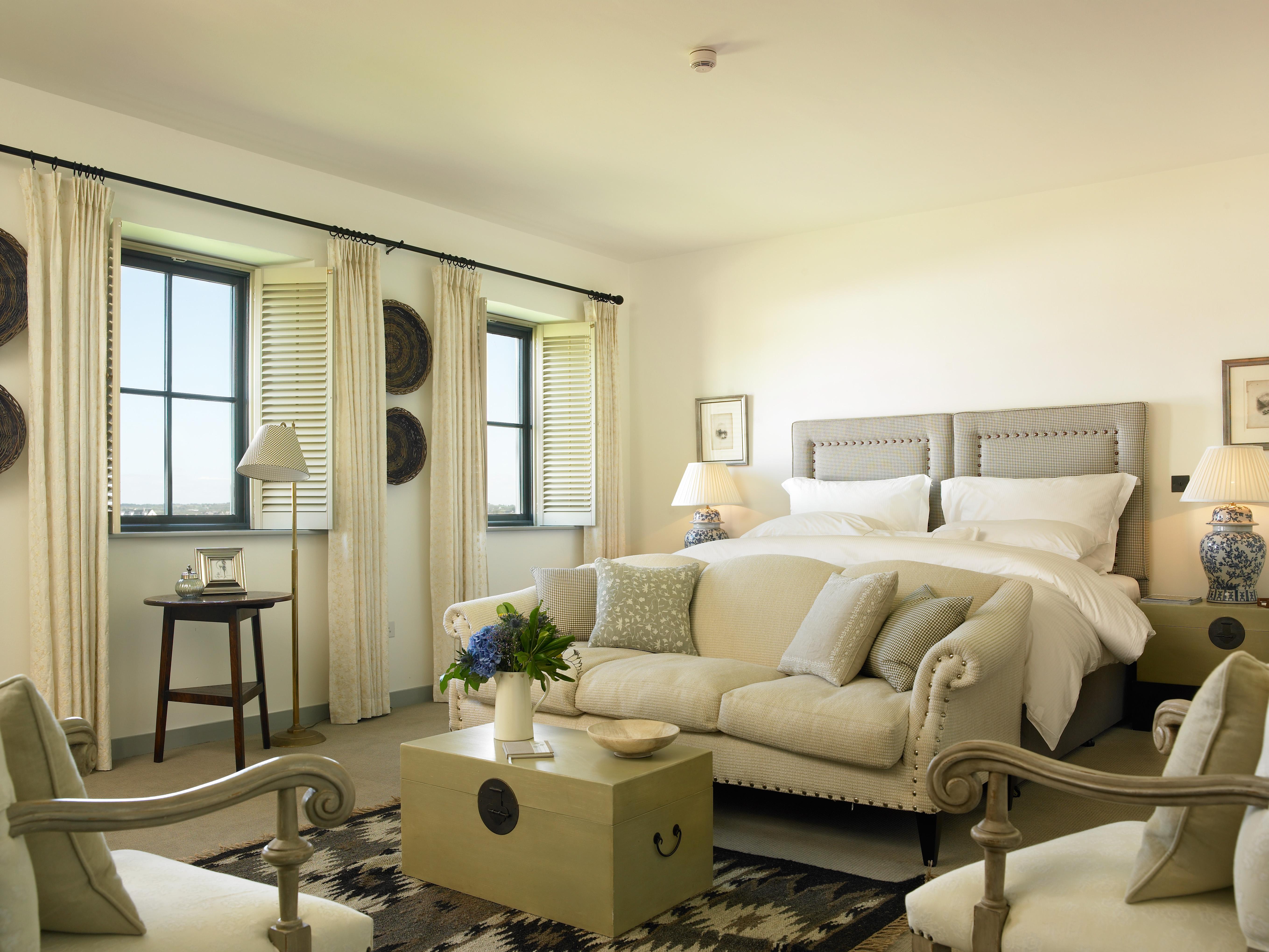 Courtyard Bedrooms