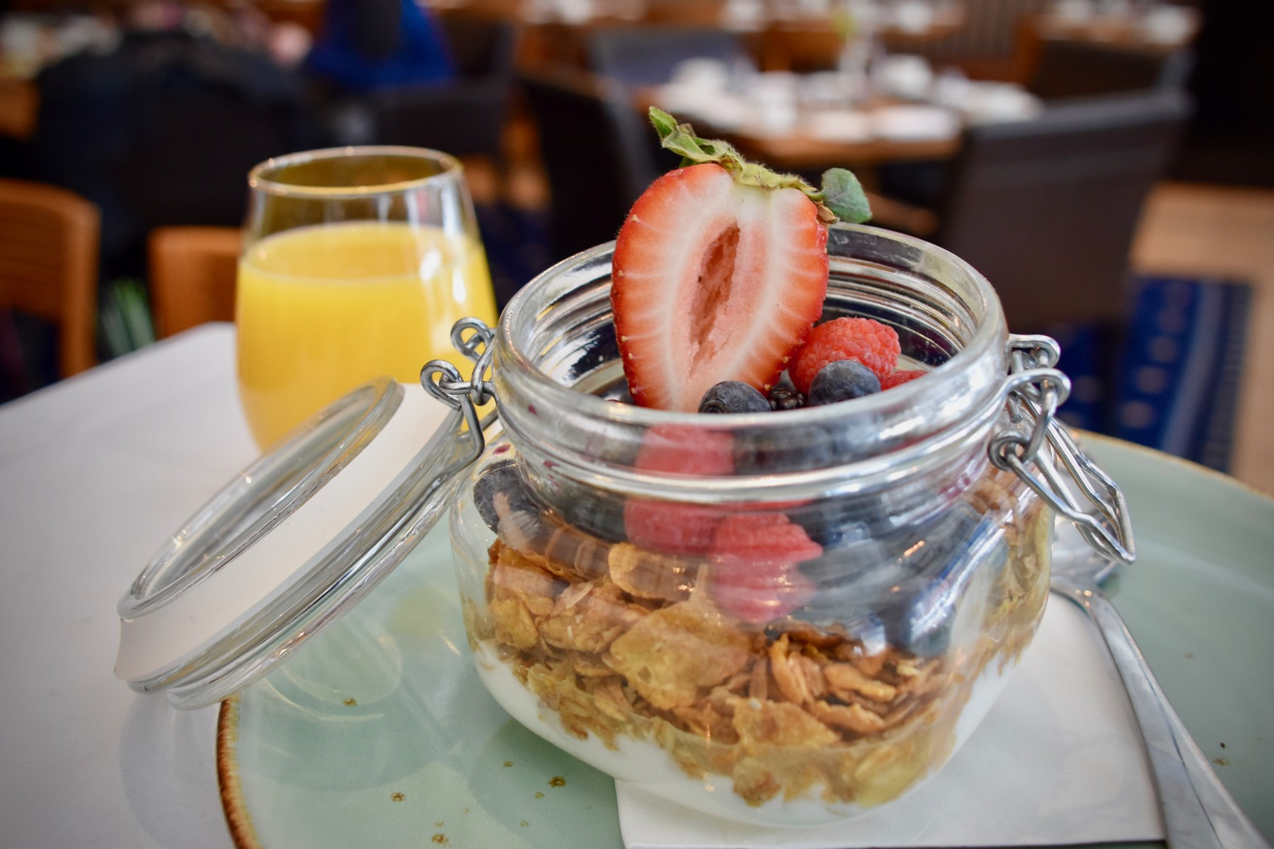 Sofitel Philadelphia, United States — Sofitel Philadelphia - Breakfast